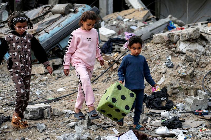 Israeli siege ‘devastating’ on Gaza children: UN refugee agency