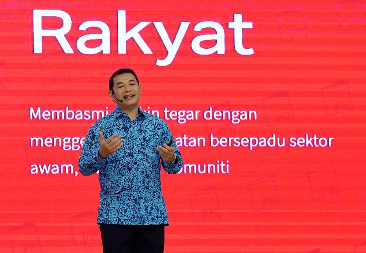 Jasa Rafizi sebagai Menteri Ekonomi akan dikenang melalui usaha pertingkat taraf hidup rakyat