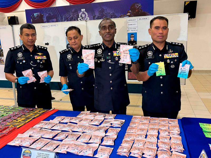 Johor police dismantle five drug syndicates, seize nearly 70 kg of drugs worth RM9 million Johor police dismantle five drug syndicates, seize nearly 70 kg of drugs worth RM9 million