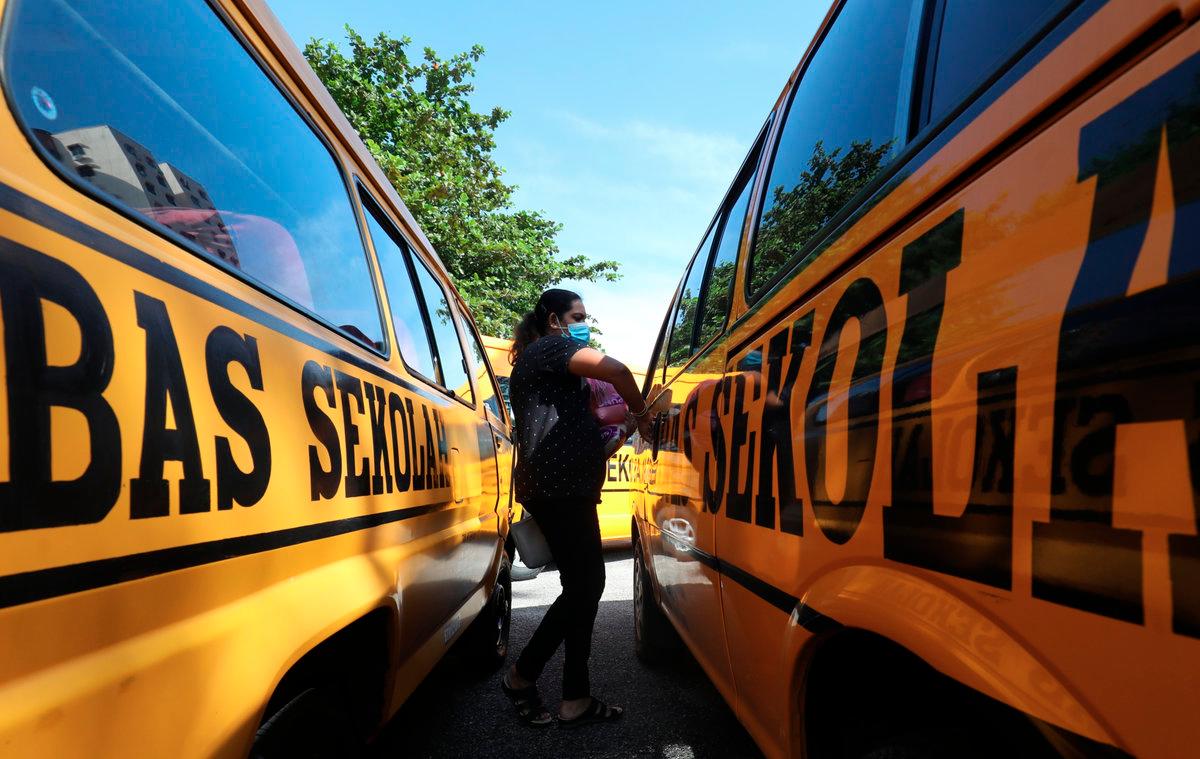 Johor sets seven SOPs for school buses, vans after tragedy of boy left behind Johor sets seven SOPs for school buses, vans after tragedy of boy left behind