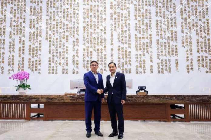 Johor muktamadkan perbincangan pelaburan bateri dengan Gotion High-Tech