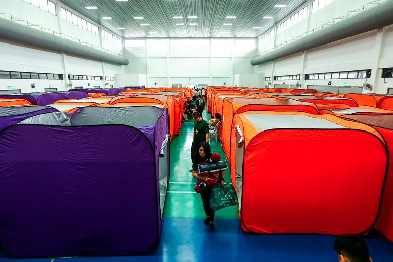 Journalists banned from entering Putra Heights victims’ temporary shelter after influencers caught creating content in the vicinity