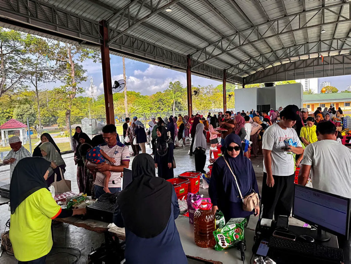 Jualan Rahmah MADANI tiga kali sebulan ringankan beban luar bandar Jualan Rahmah MADANI tiga kali sebulan ringankan beban luar bandar