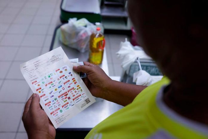 Just a tap with MyKad: SARA provides timely relief for Labuan’s low-income families