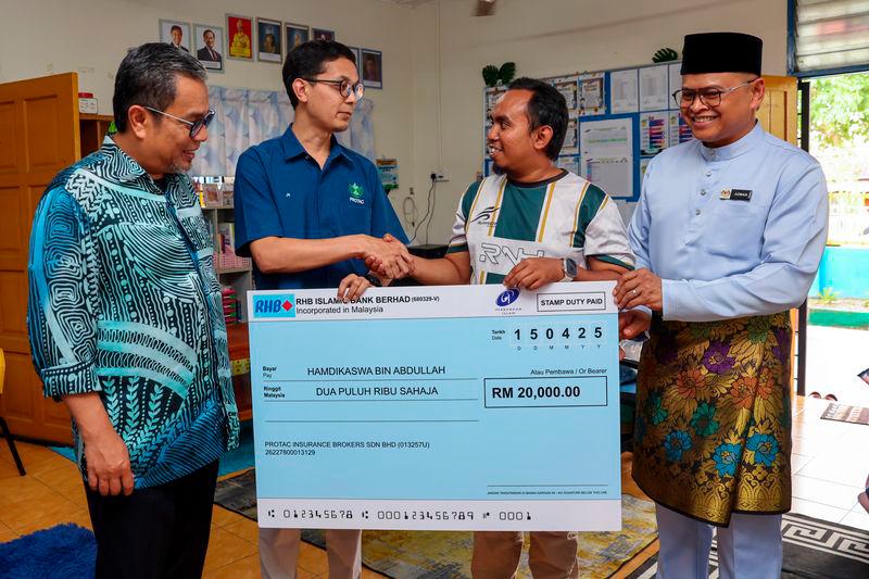 KEMAS, Protac extend aid to family of girl who fell from apartment