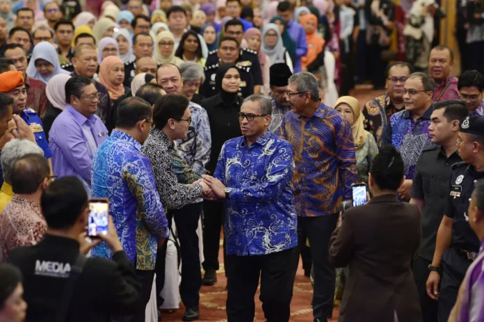 KSN_seru_tingkat_komunikasi_kerajaan__kurangkan_bahasa_Putrajaya-mpr