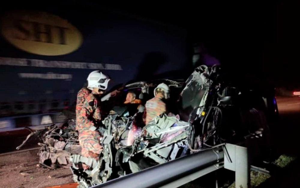 Kanak-kanak maut, lima cedera parah dalam kemalangan di Maran Kanak-kanak maut, lima cedera parah dalam kemalangan di Maran