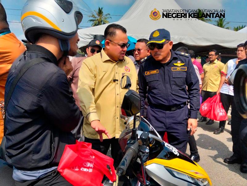 Kelantan RTD issues 1,150 notices since mid-March, ahead of two-million car influx Kelantan RTD issues 1,150 notices since mid-March, ahead of two-million car influx
