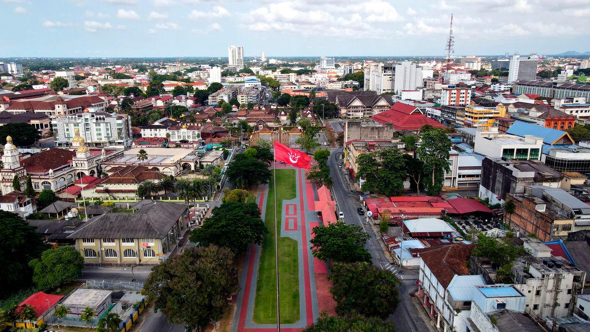 Kelantan projected to become ageing state by 2032 with 15% elderly population Kelantan projected to become ageing state by 2032 with 15% elderly population