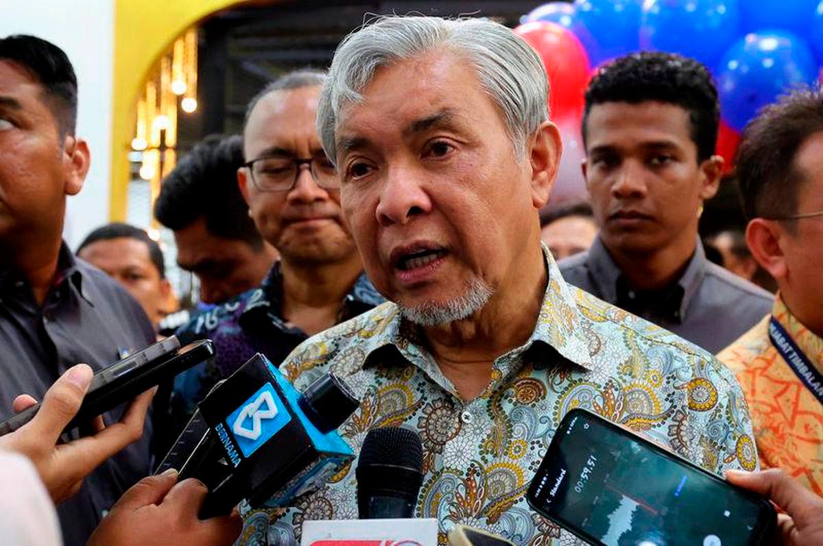 Kerajaan peruntuk RM300 juta laksana dua skim untuk modenisasi perikanan - Ahmad Zahid Kerajaan peruntuk RM300 juta laksana dua skim untuk modenisasi perikanan - Ahmad Zahid