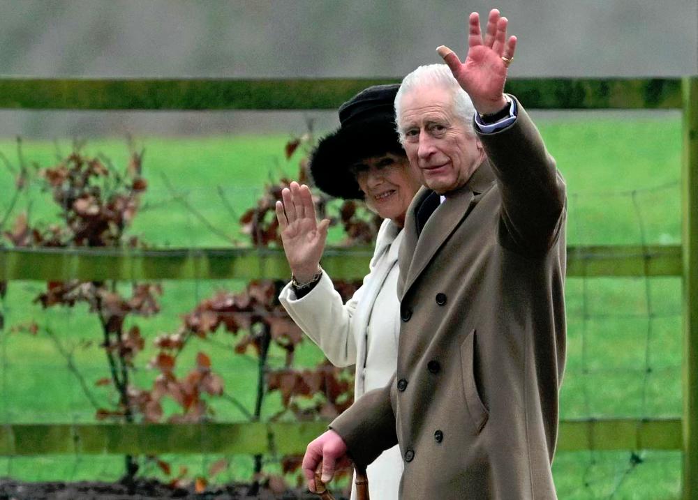 King Charles back to work after ‘minor bump’ in cancer treatment King Charles back to work after ‘minor bump’ in cancer treatment