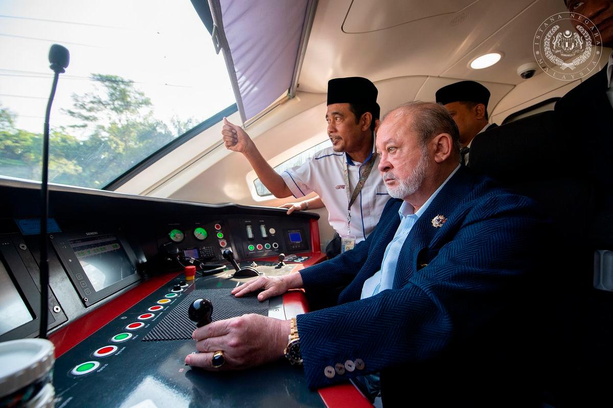 King of Malaysia test-drives ETS train from Kuala Lumpur to Rawang