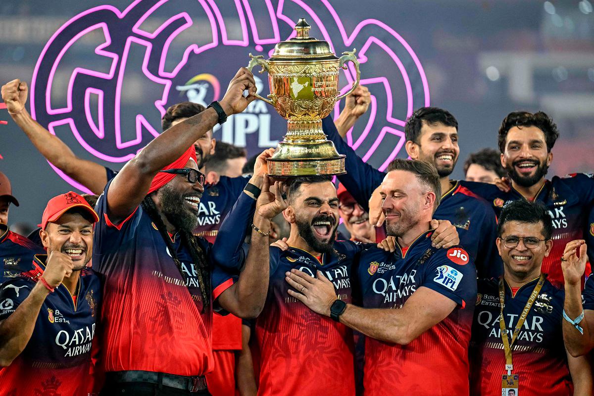 Kohli fulfils IPL dream as Bengaluru beat Punjab for first title Kohli fulfils IPL dream as Bengaluru beat Punjab for first title