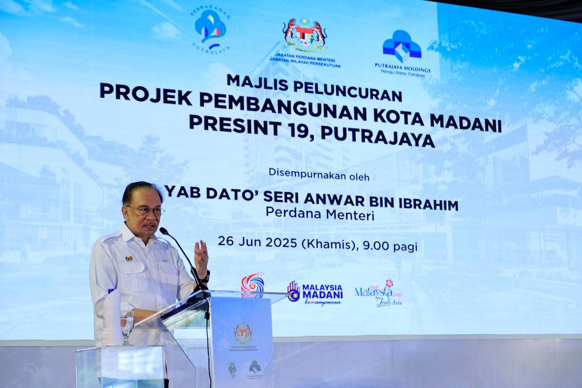 Kota MADANI smart city model for Malaysia urban development Kota MADANI smart city model for Malaysia urban development
