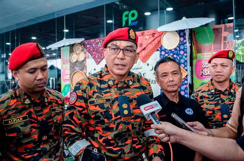 Labuan Raya cookie bakers warned to keep fires at bay Labuan Raya cookie bakers warned to keep fires at bay