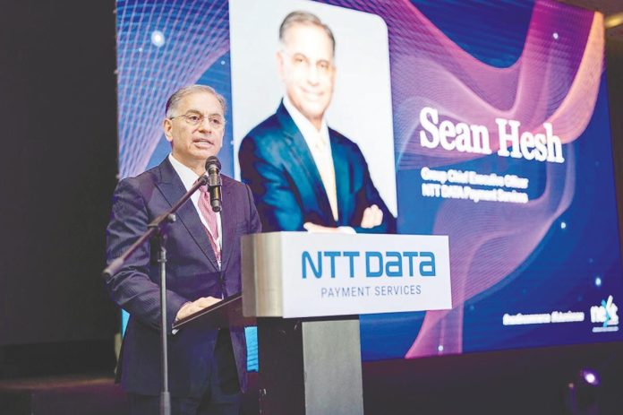 Leading digital payments shift in Southeast Asia 