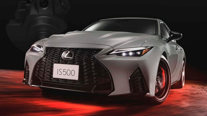 Lexus marks the finale of IS500 with limited-run “Climax Edition”