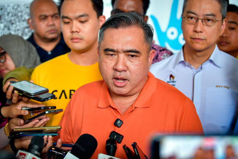 Loke warns ‘tontos’ against threatening JPJ officers Loke warns ‘tontos’ against threatening JPJ officers