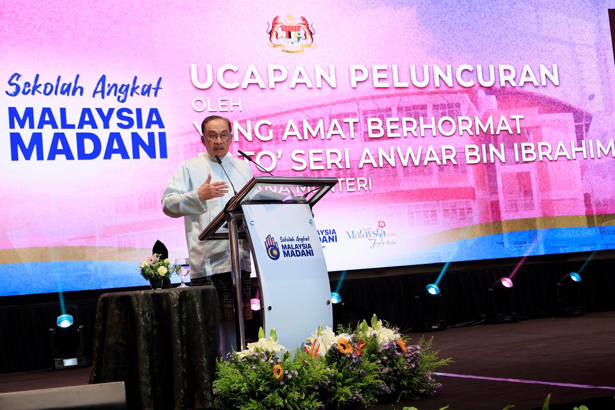 MADANI Adopted School: Corporate leaders, sponsors urged to go to the ground – PM Anwar MADANI Adopted School: Corporate leaders, sponsors urged to go to the ground – PM Anwar