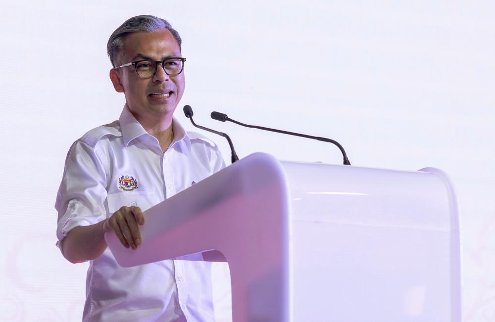 MADANI govt offers RAHMAH rebate incentive to PDRM personnel for their sacrifice, dedication - Fahmi MADANI govt offers RAHMAH rebate incentive to PDRM personnel for their sacrifice, dedication - Fahmi