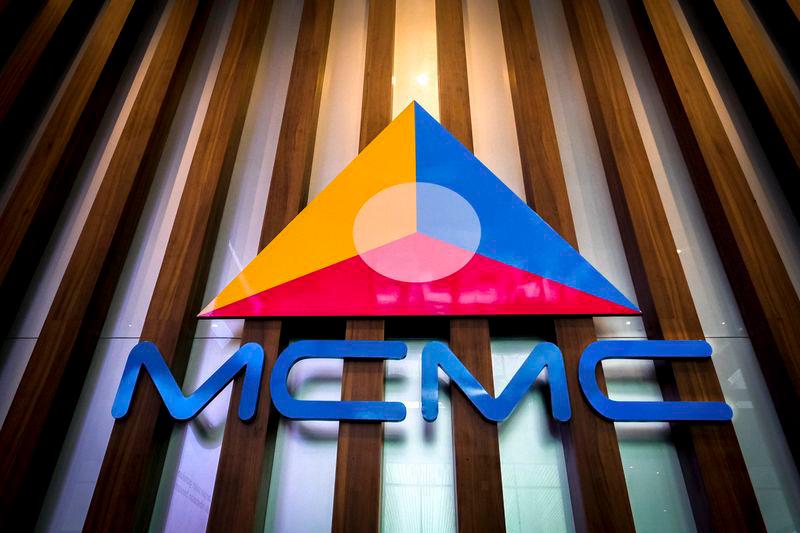 MCMC summons Kwong Wah Yit Poh on Malaysian flag report