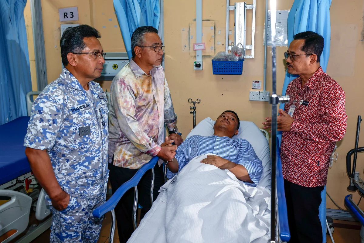 Pegawai TLDM di ICU selepas helikopter terhempas di Melaka