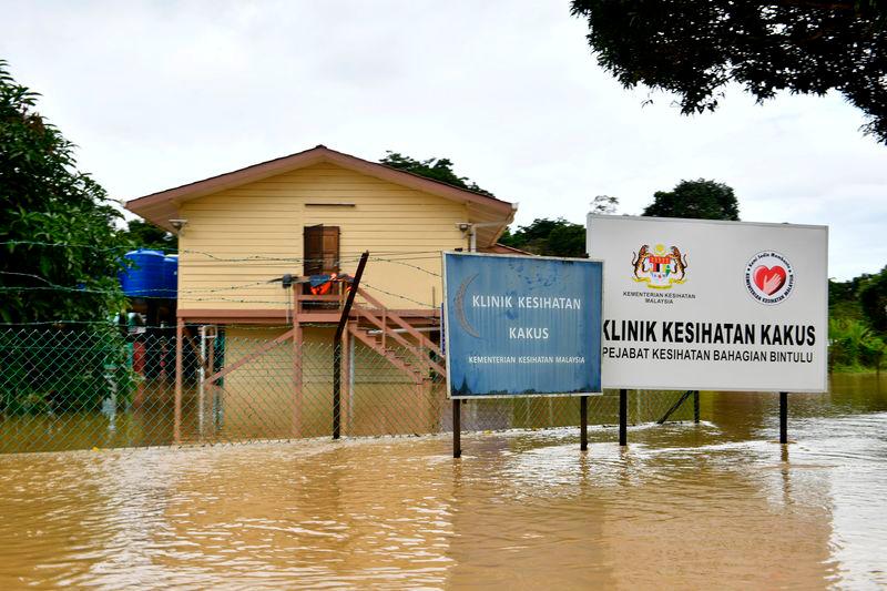 MOH detects over 800 health cases among flood evacuees in Sabah, Sarawak MOH detects over 800 health cases among flood evacuees in Sabah, Sarawak