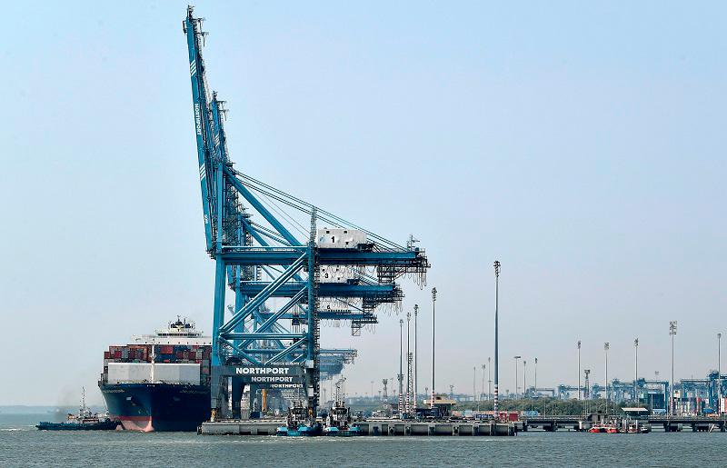 MOT drafts action plan to reduce greenhouse gas emissions from ships, ports MOT drafts action plan to reduce greenhouse gas emissions from ships, ports
