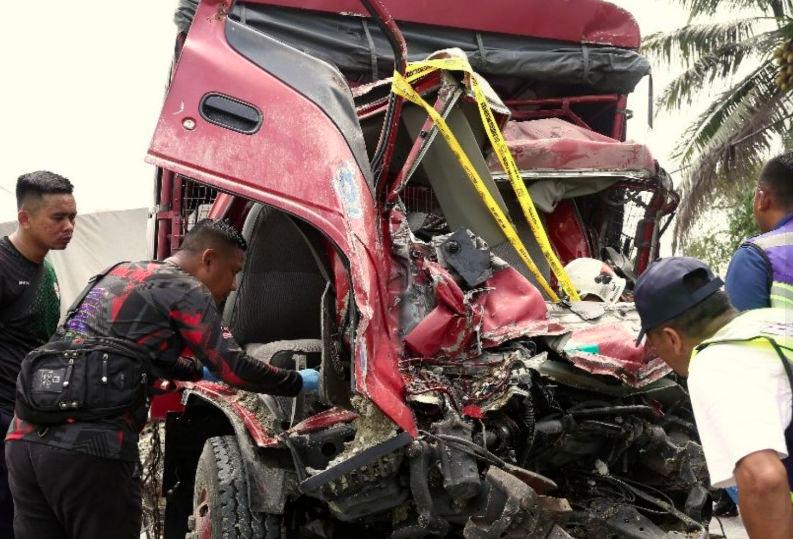 MOT to set up special task force to probe FRU truck crash MOT to set up special task force to probe FRU truck crash