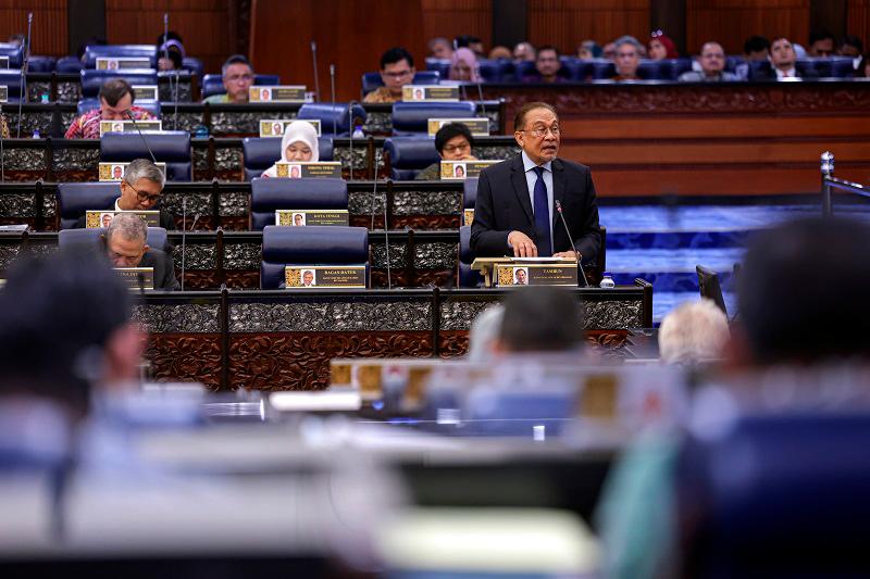 MPs voice concerns over Trump's foreign and trade policies