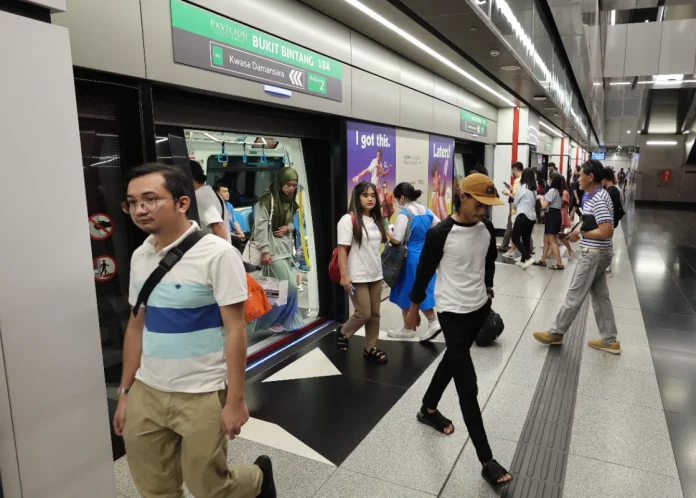 M'sian cuts commuting costs to KL from RM500 to RM170 with KTM and MRT