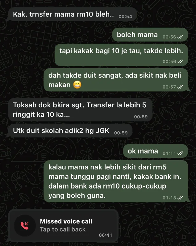 M_sian_mum_in_debt__guilts_university_student_daughter_into_giving_her_money M'sian mum in debt, guilts university student daughter into giving her money