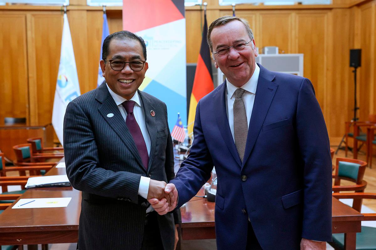 Malaysia, Germany continue to strengthen defence cooperation - Khaled Nordin Malaysia, Germany continue to strengthen defence cooperation - Khaled Nordin