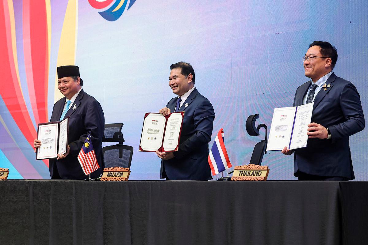 Malaysia, Indonesia and Thailand ink CIQ Cooperation Framework Malaysia, Indonesia and Thailand ink CIQ Cooperation Framework