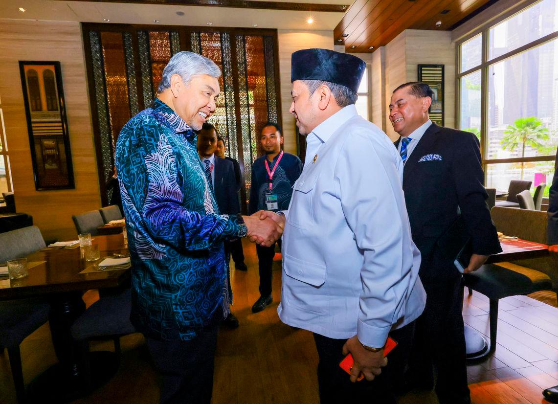 Malaysia, Indonesia to lead establishment of ASEAN Halal Council - Ahmad Zahid Malaysia, Indonesia to lead establishment of ASEAN Halal Council - Ahmad Zahid