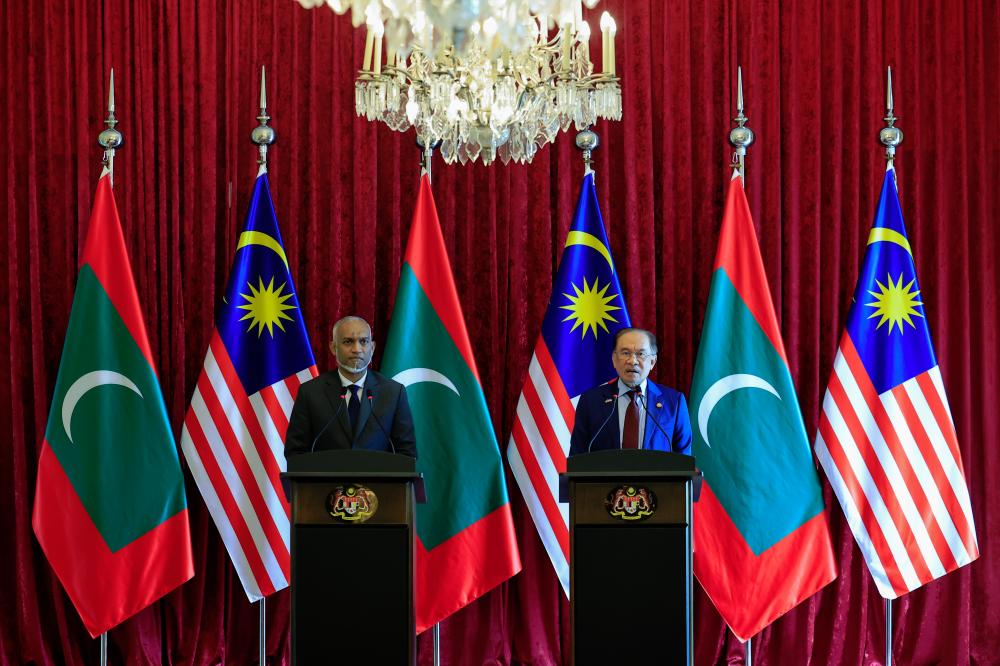 Malaysia, Maldives to boost ties during ASEAN chairmanship Malaysia, Maldives to boost ties during ASEAN chairmanship