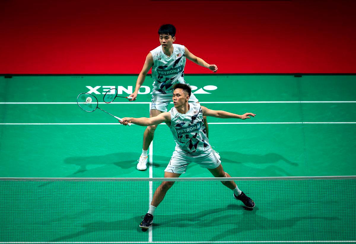 Malaysia Masters: Wei Chong-Kai Wun stun Sze Fei-Nur Izzuddin to storm into semis Malaysia Masters: Wei Chong-Kai Wun stun Sze Fei-Nur Izzuddin to storm into semis