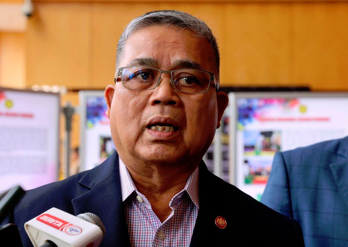 Malaysia and Singapore to enhance youth volunteerism and unity Malaysia and Singapore to enhance youth volunteerism and unity