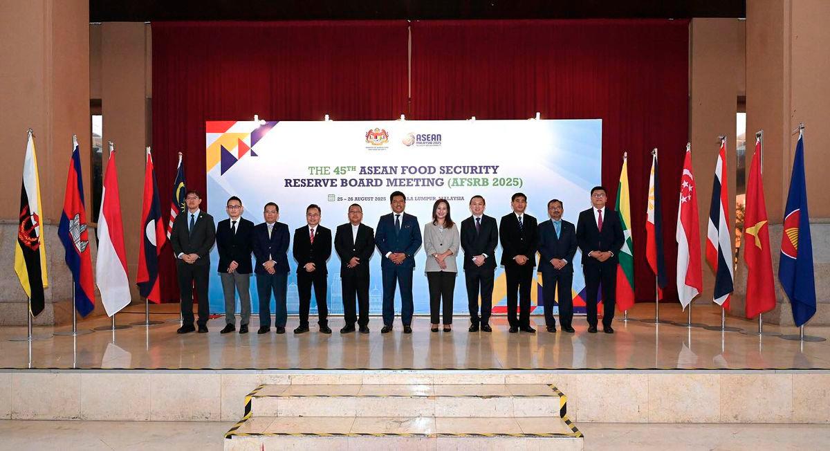 Malaysia chairs 45th AFSRB meeting to strengthen ASEAN food security Malaysia chairs 45th AFSRB meeting to strengthen ASEAN food security