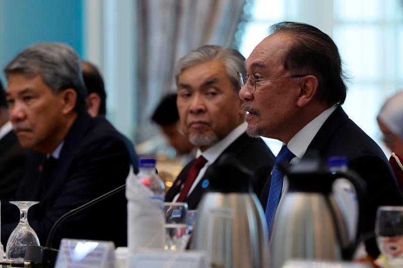 Malaysia committed to deepening ties with China in economy, trade and AI - PM Anwar