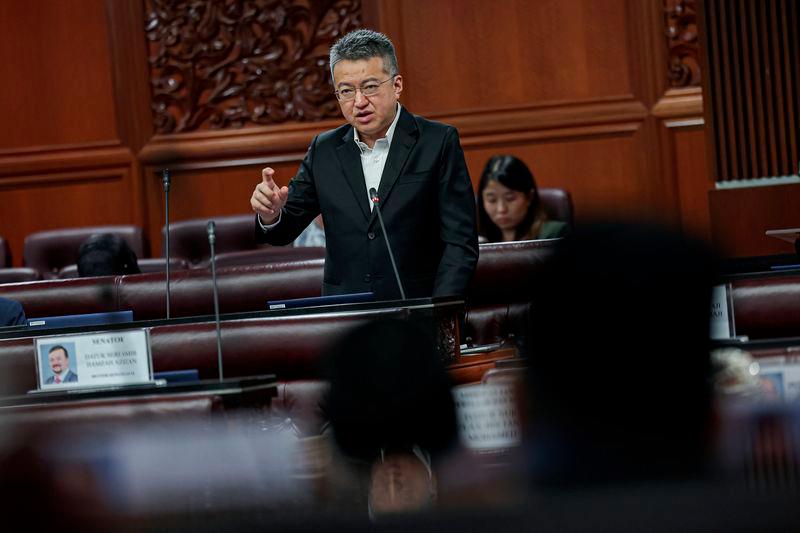Malaysia dijangka berdepan cabaran pembangunan pusat data AI dengan sekatan terkini AS - Liew