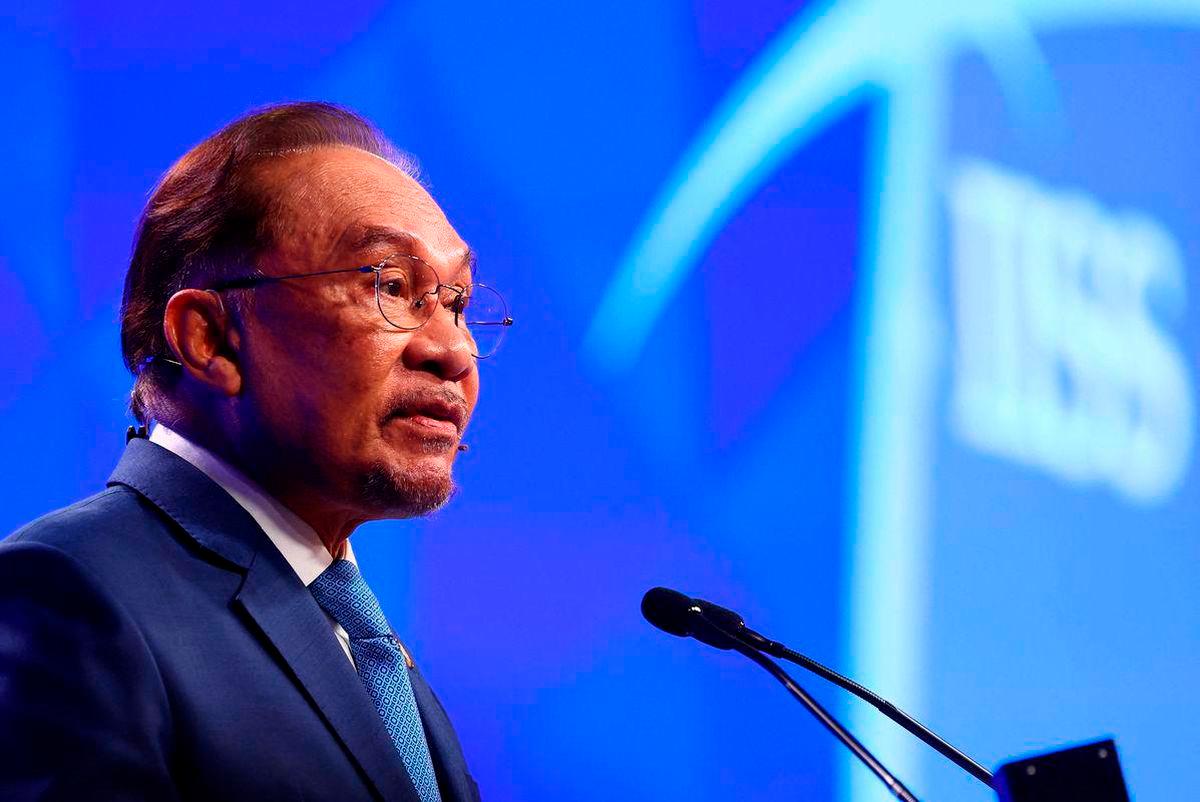 Malaysia kekal teguh, jadi pemangkin diplomasi serantau - PM Anwar Malaysia kekal teguh, jadi pemangkin diplomasi serantau - PM Anwar