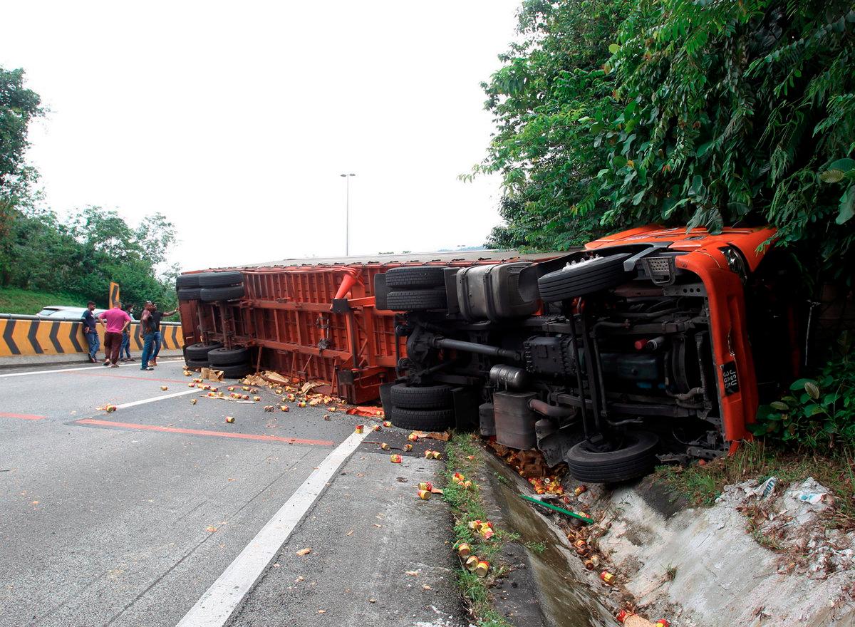 Malaysia sees deadly lorry crash every 36 hours - MIROS