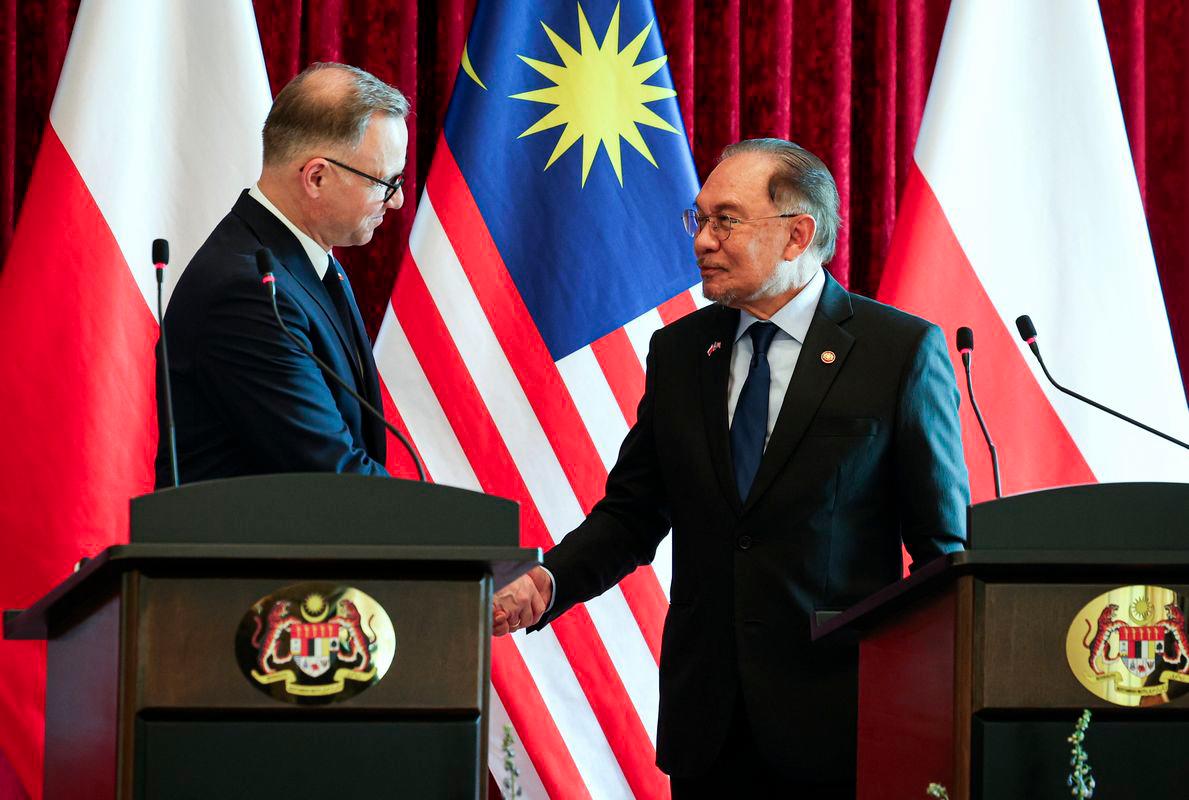 Malaysia thanks Poland for Gaza humanitarian aid - PM Anwar