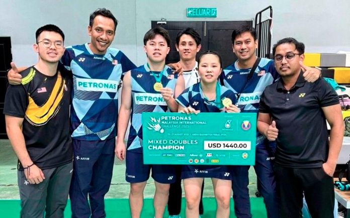 Malaysia wins two titles at Malaysia International Challenge 2025