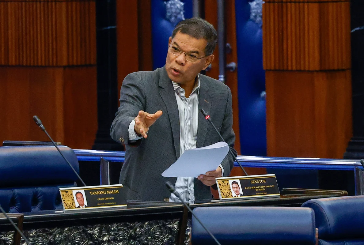 Malaysia_recovers_RM34_million_in_scam_money__returns_RM6_7_million_to_victims Malaysia recovers RM34 million in scam money, returns RM6.7 million to victims