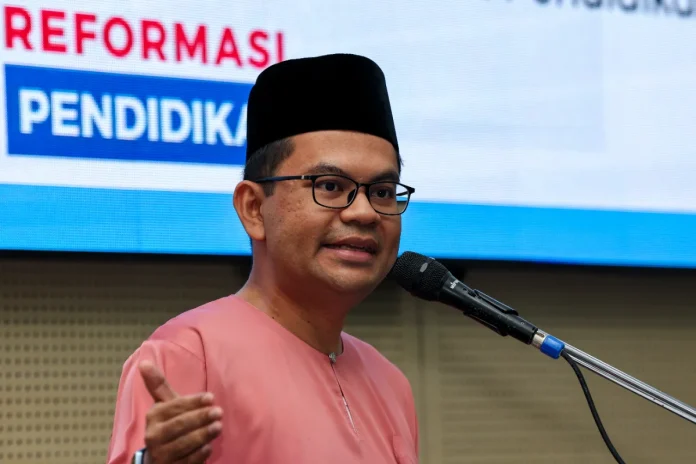 Malaysia's Q4 2025 GDP projected to show positive growth