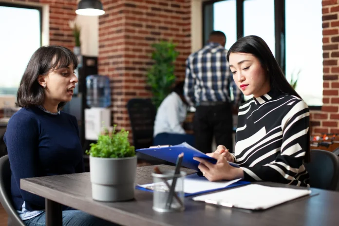 Malaysian_woman_calls_out_HR_departments_for__lowballing__salary_practices Malaysian woman calls out HR departments for