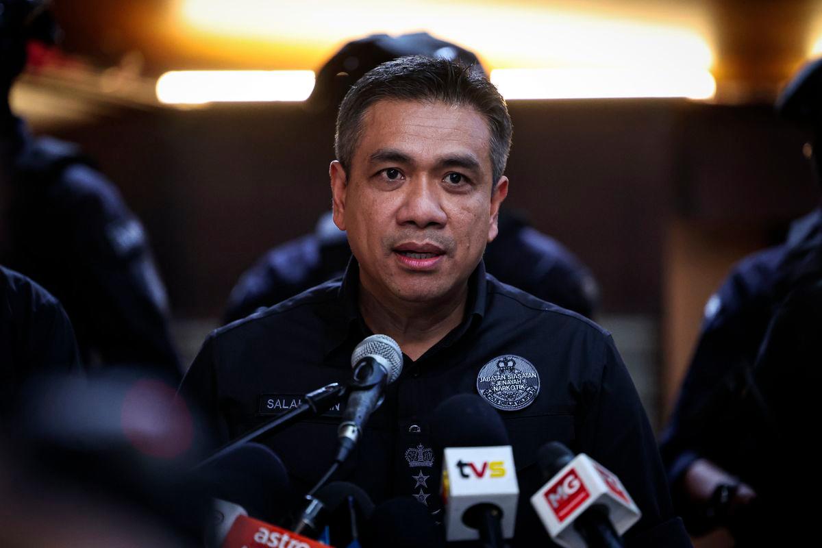 Man held, nearly 70kg of ganja seized in Taman Melawati Man held, nearly 70kg of ganja seized in Taman Melawati
