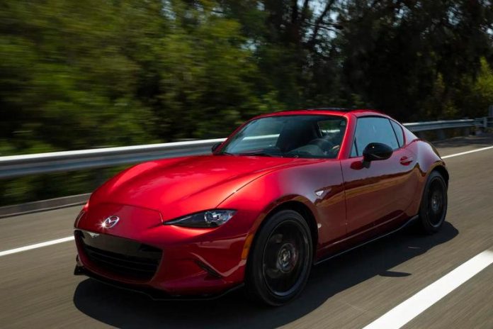 Mazda’s Next-Generation MX-5 to Remain Light, Manual, and Naturally Aspirated